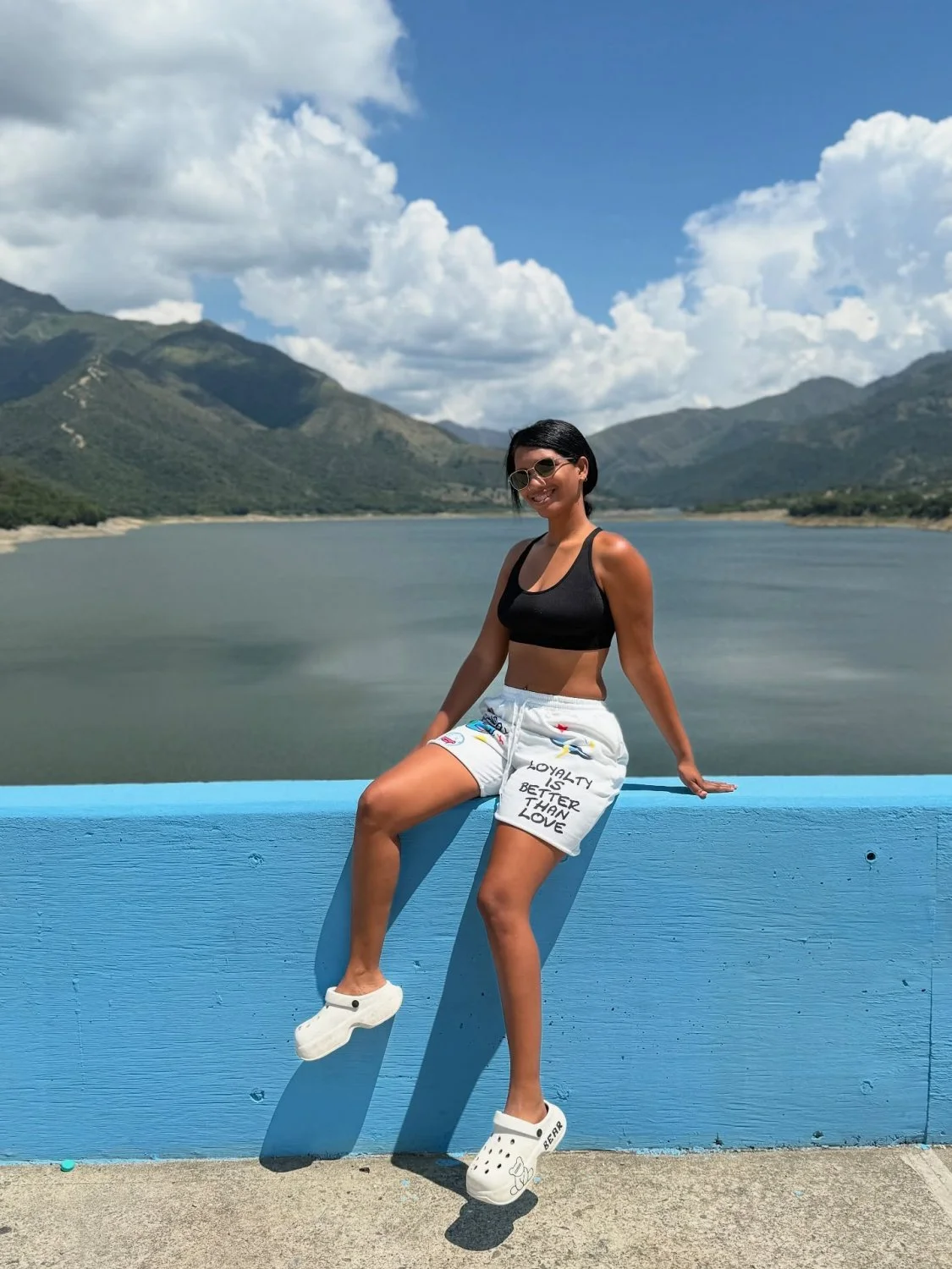 Nahomy Raquel Santos Sexy image 12