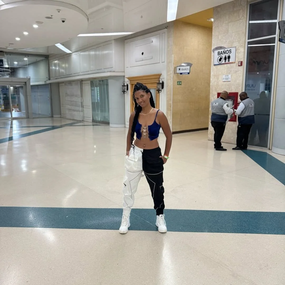 Nahomy Raquel Santos Sexy image 26