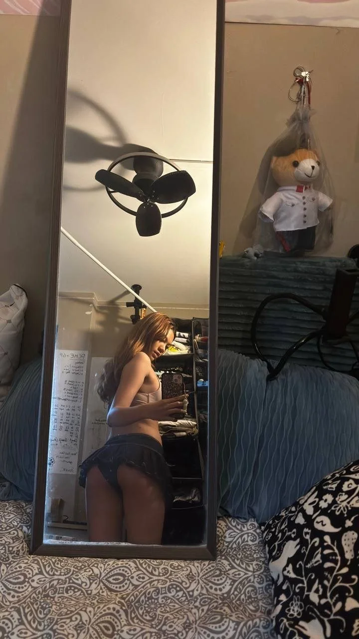 SG ABG XMM Slut Leaked image 13