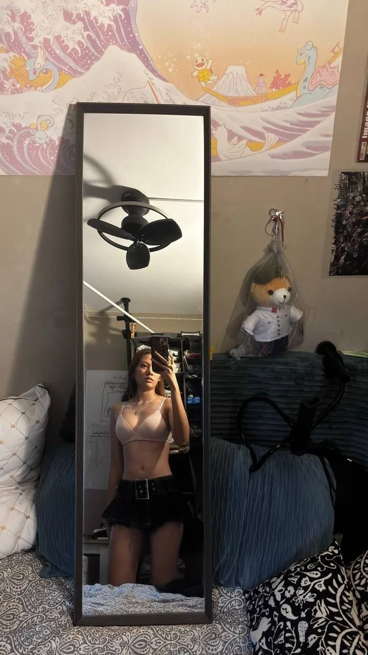 SG ABG XMM Slut Leaked image 6