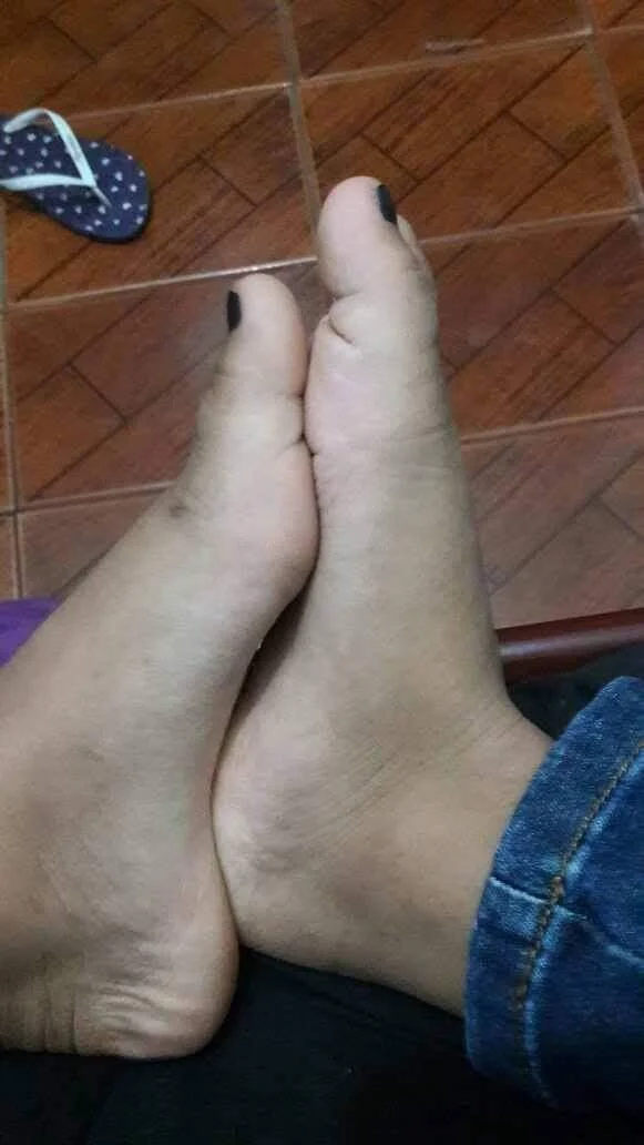 Pezinhos Novinha Pretinha image 10