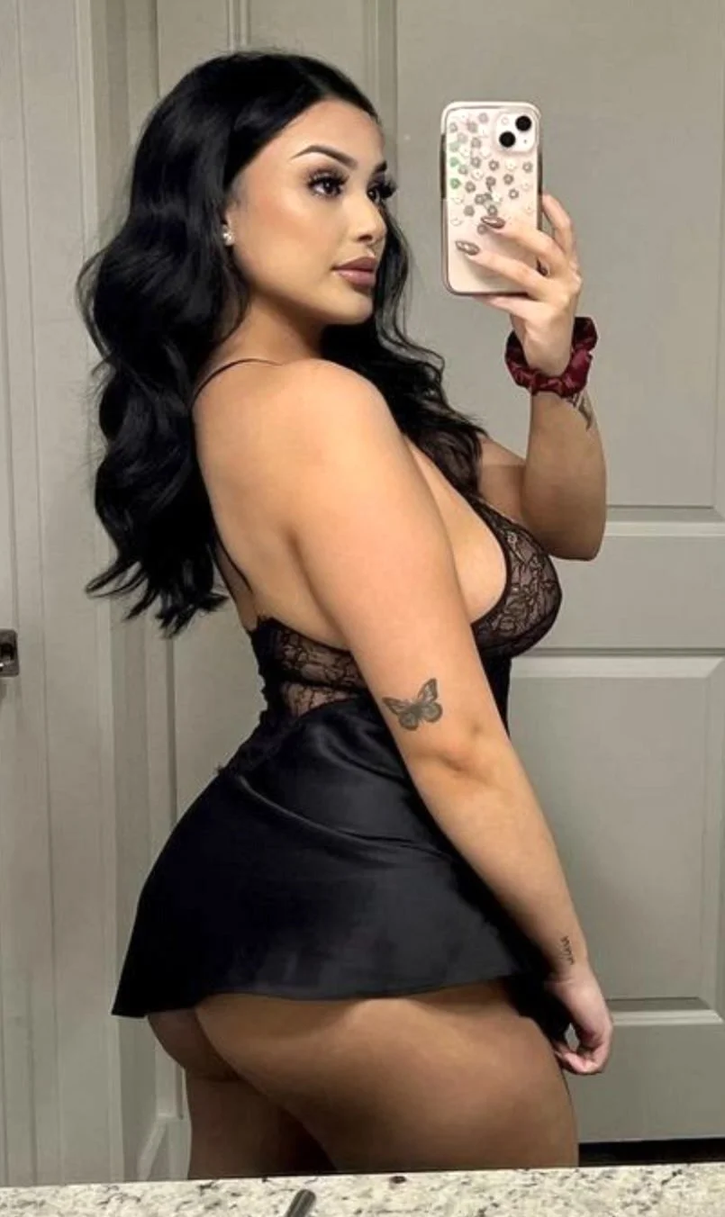 My sisters thick irl latina friend loves teasing her body for strangers on the internet image 2
