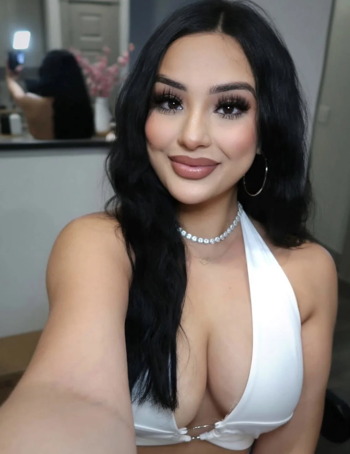 My sisters thick irl latina friend loves teasing her body for strangers on the internet image 23