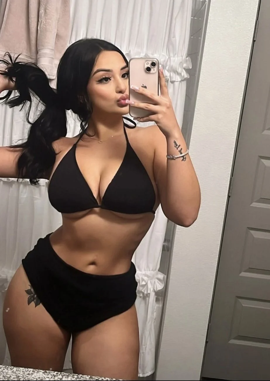 My sisters thick irl latina friend loves teasing her body for strangers on the internet image 33
