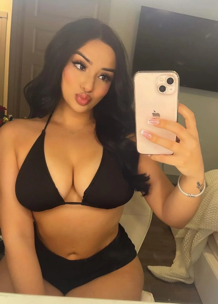 My sisters thick irl latina friend loves teasing her body for strangers on the internet image 42