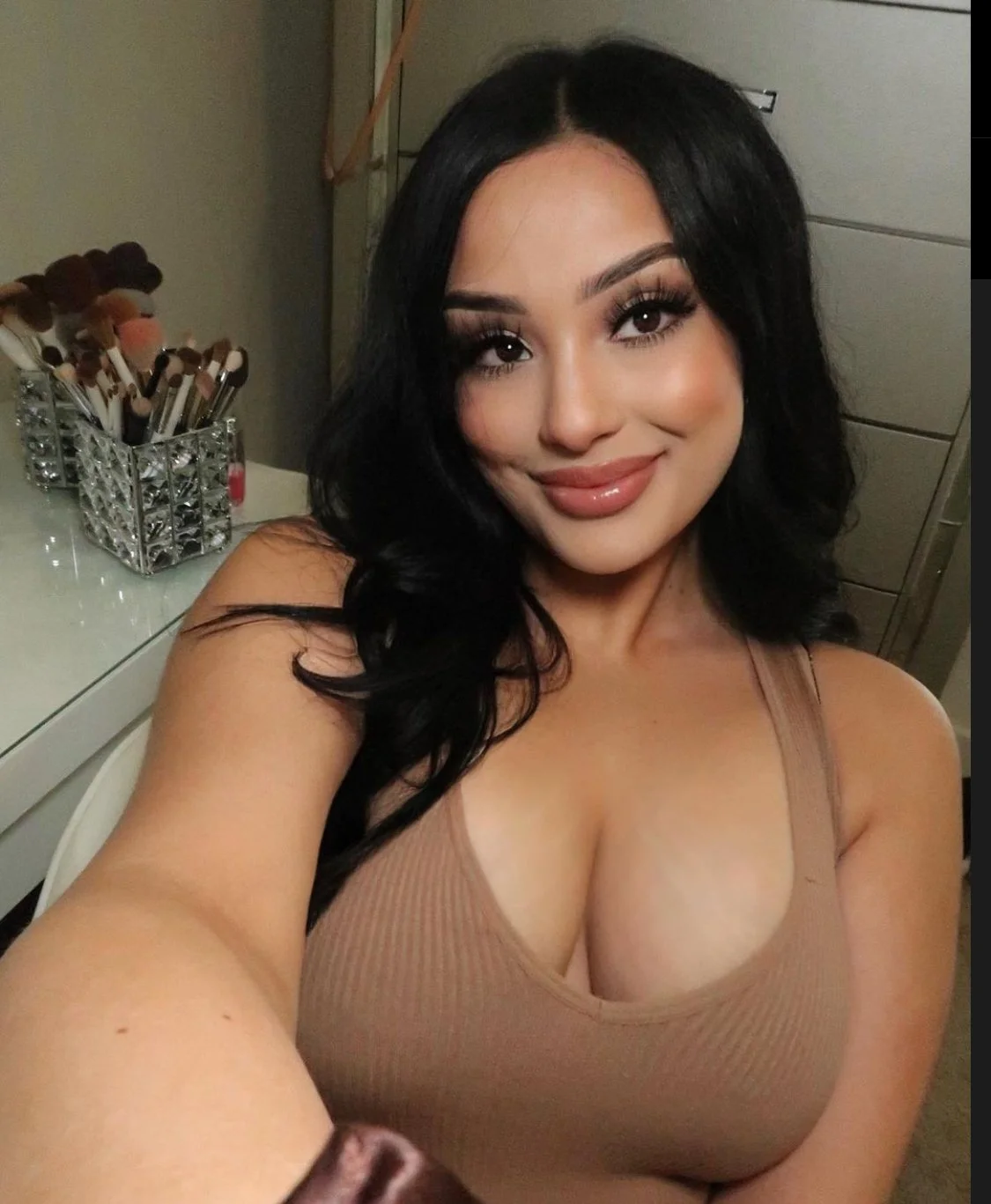 My sisters thick irl latina friend loves teasing her body for strangers on the internet image 46