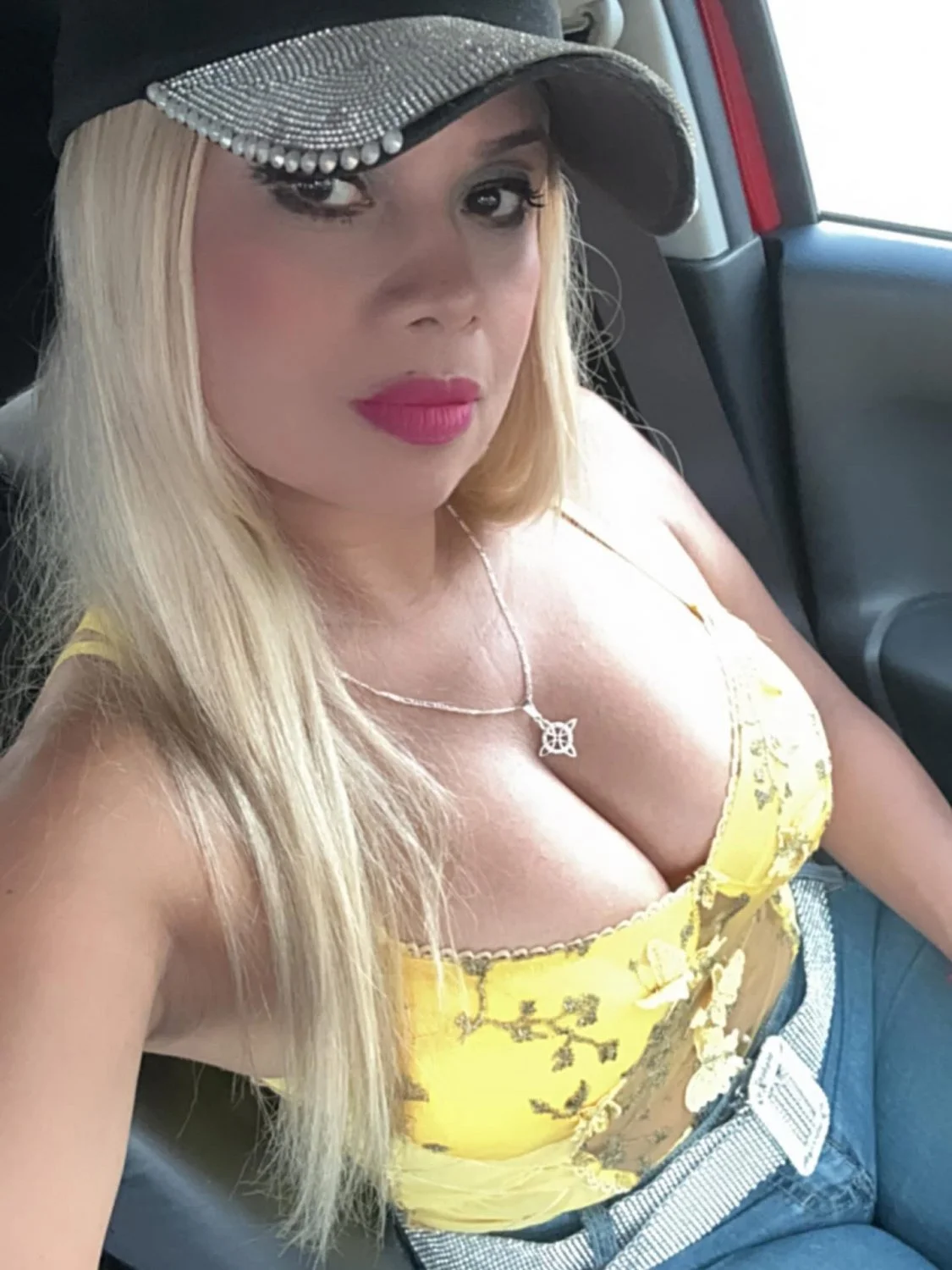 MILF REGIA CULONA TETONA image 42