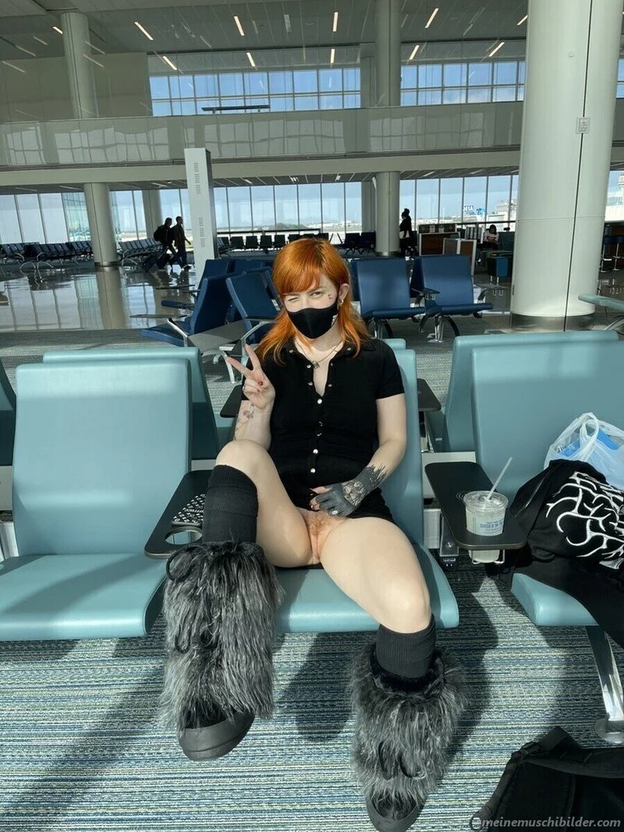 Upskirt 12 image 8