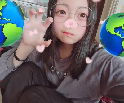 cute asian babe livestreams her holes cover image
