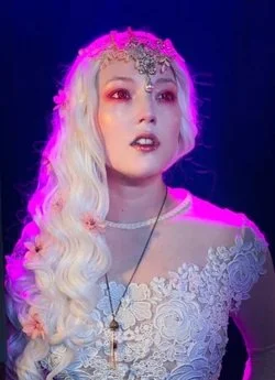 Josephine the Vampire image 5