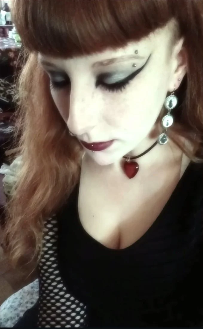 Irl goth redhead slut stolen my eyes only snaps part 1 image 3