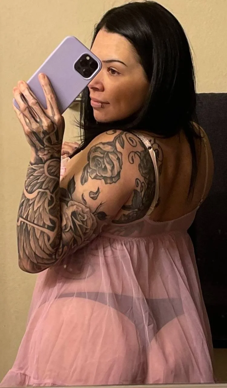 Webslut-Tatted Whore Wife-Kelly-Owned image 30