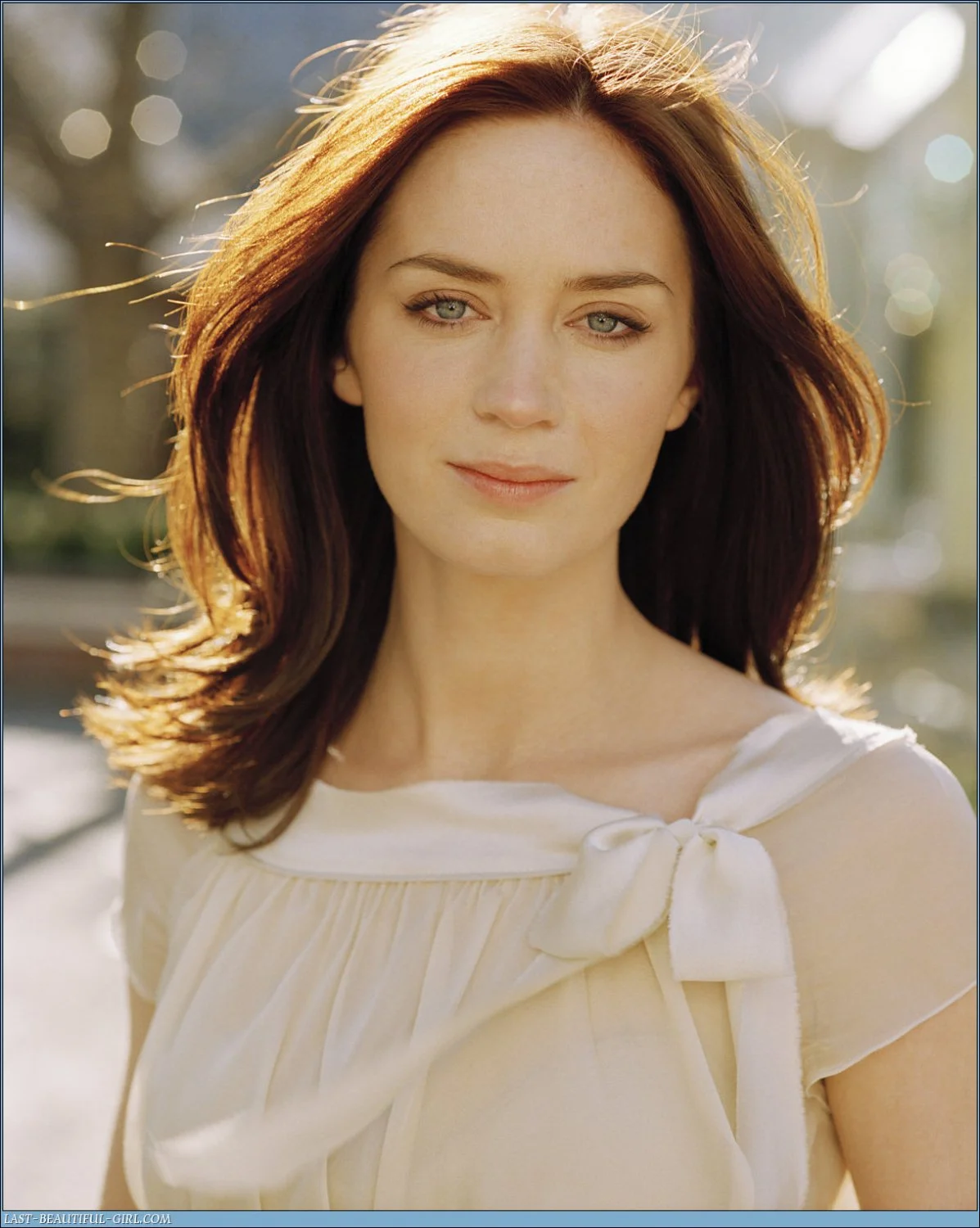 Emily Blunt🇬🇧 image 14