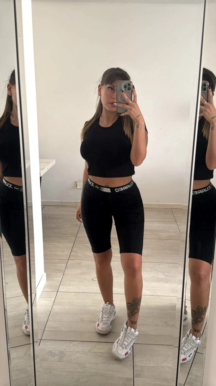 I wanna be your slutty girl forever image 2