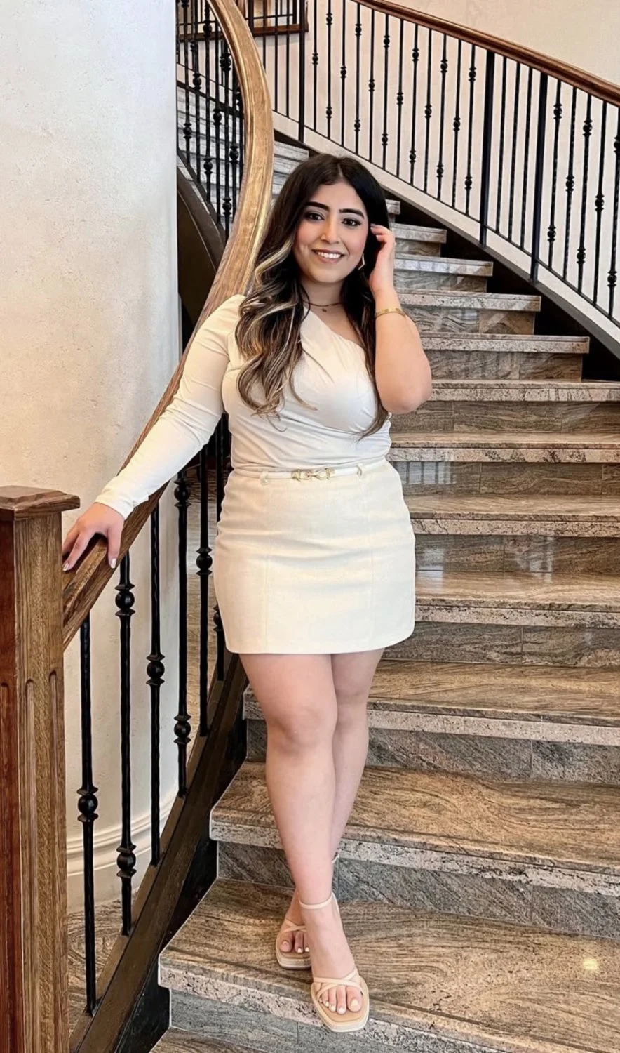 sexy thick indian sanya image 10