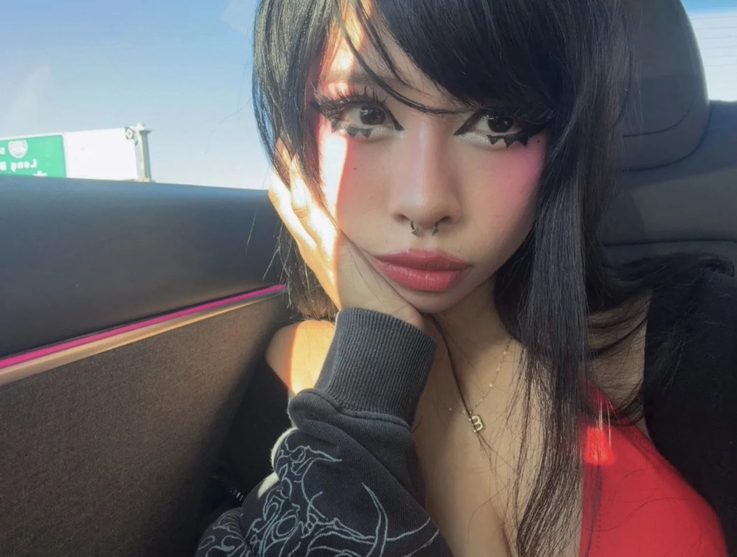 Cute asian abg bwc cock whore image 2