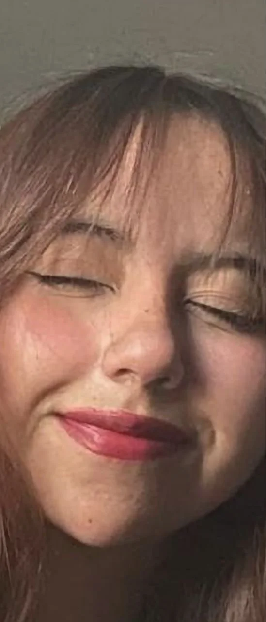 Puta Itzamara Mexicana de 22. Haganme cornudo guardando y mandande sus fotos diciendo como la usan image 3