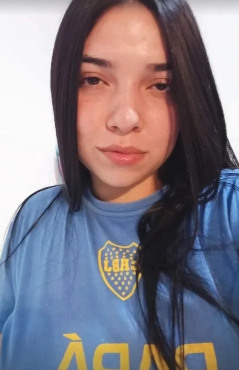 Pendeja trola gordibuena con enormes par de tetas ricas image 4