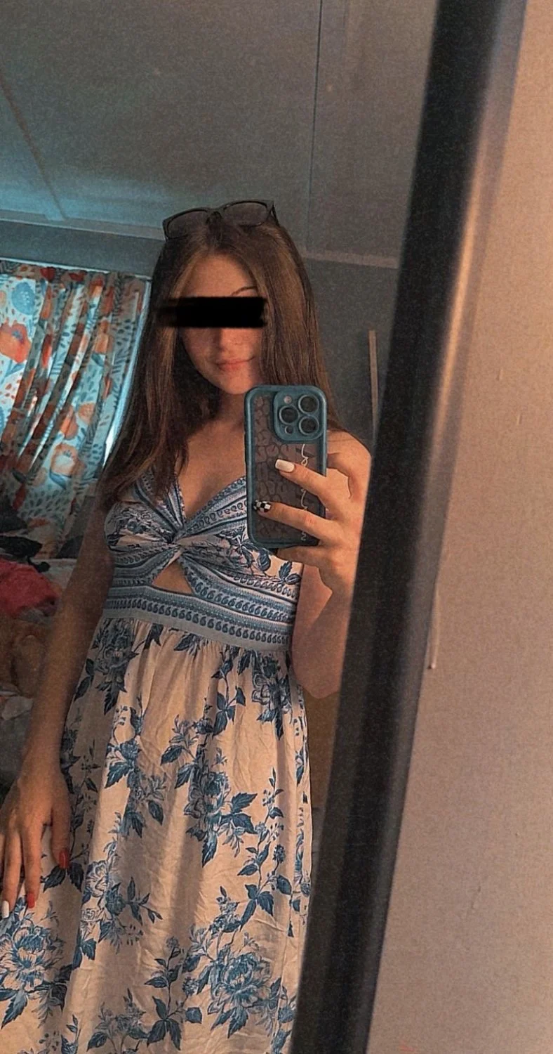 Sexy leaked kik slut image 3
