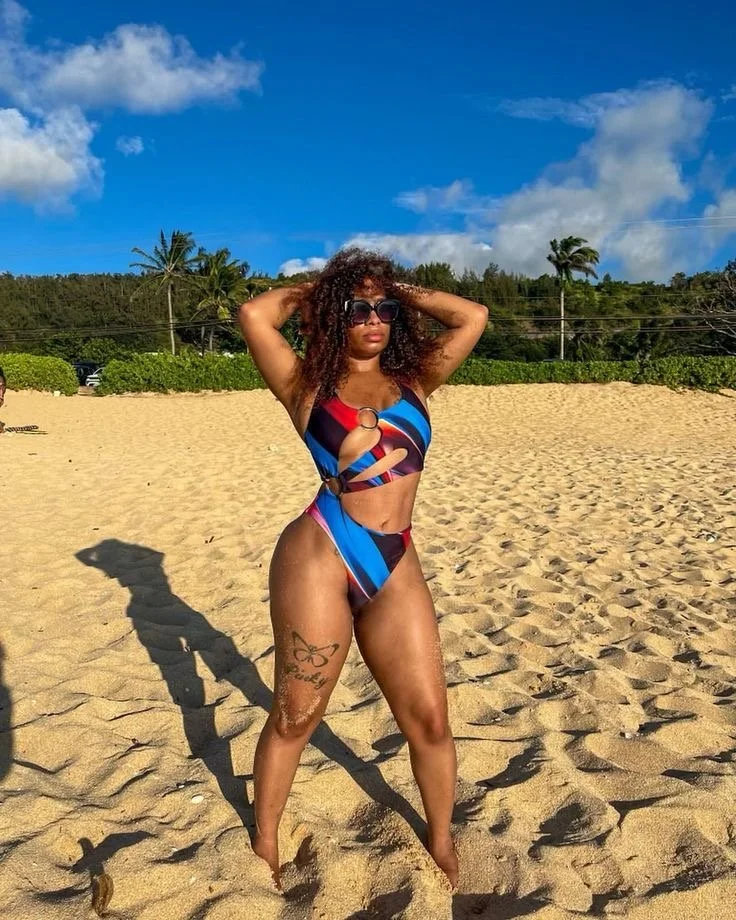 Jamaican 96 (redbone milf) image 25