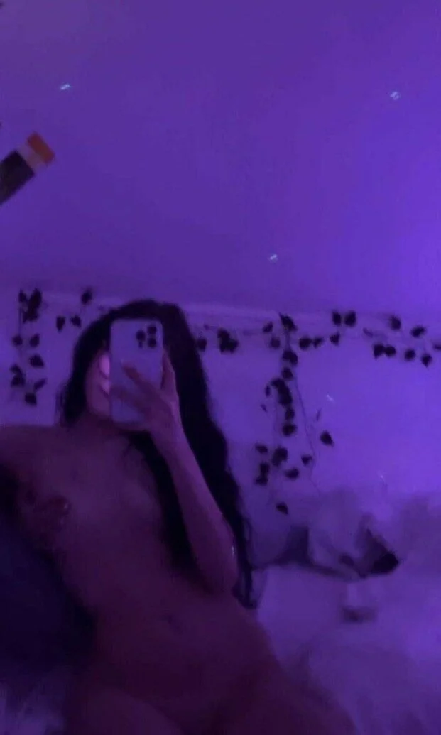 Anyone wanna chat about this slut DM me 😈 image 14