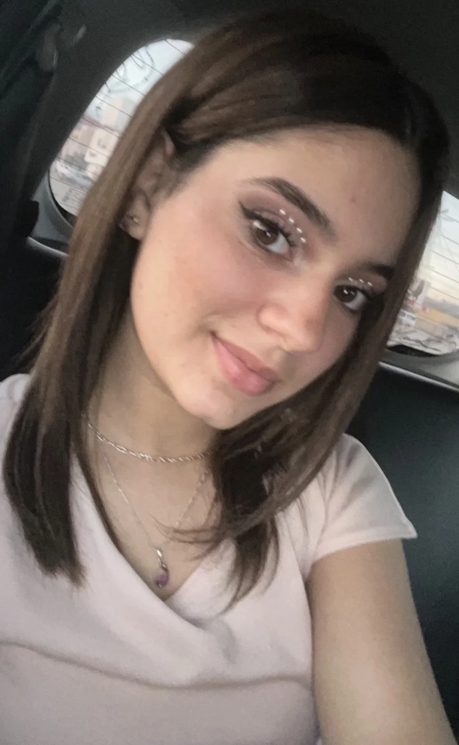El papá quiere que opinen de su hija, comenten, tiene 20 años image 3