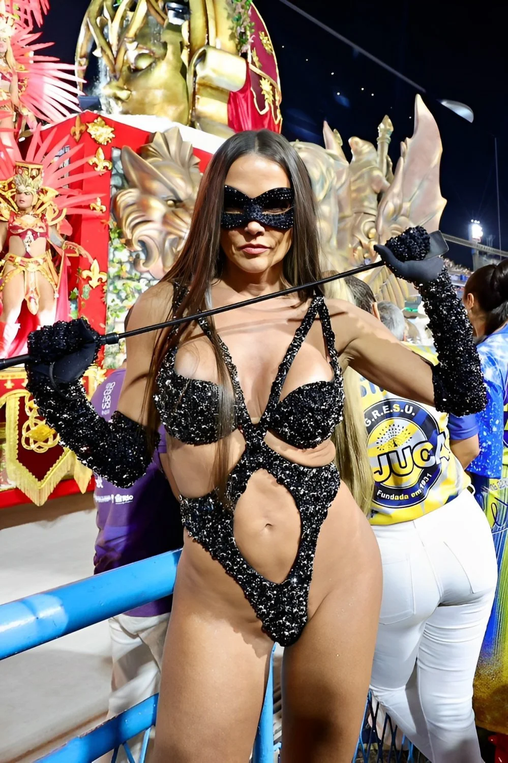 Deborah Secco SECOU MEU SACO 🥒💦 image 17