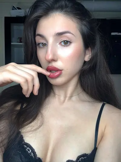 Come and fuck me daddy am so honey right now. cover image