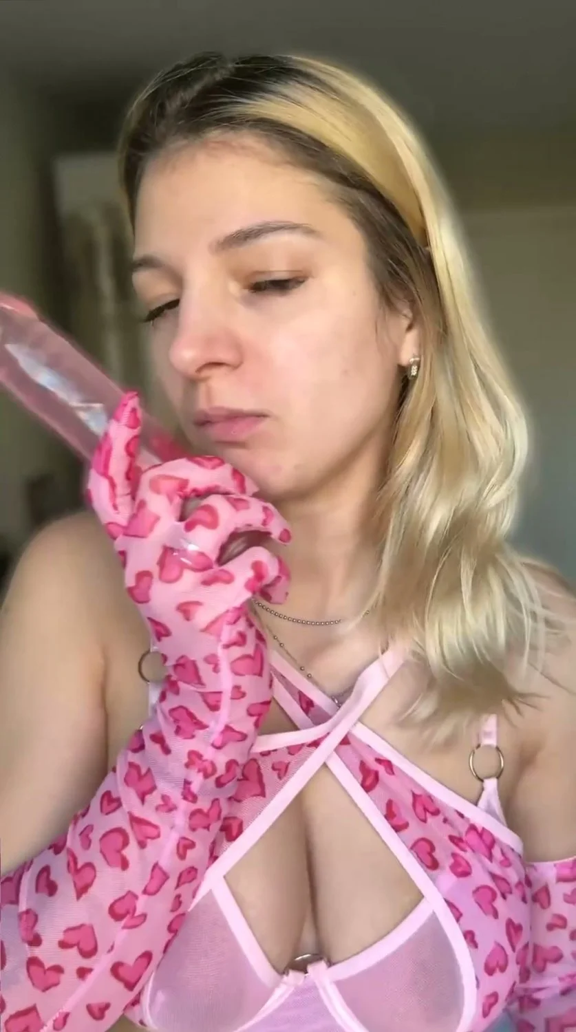 🔞 small tits naked getting fucked tight wet pussy nude 🍑😈 My OF image 2