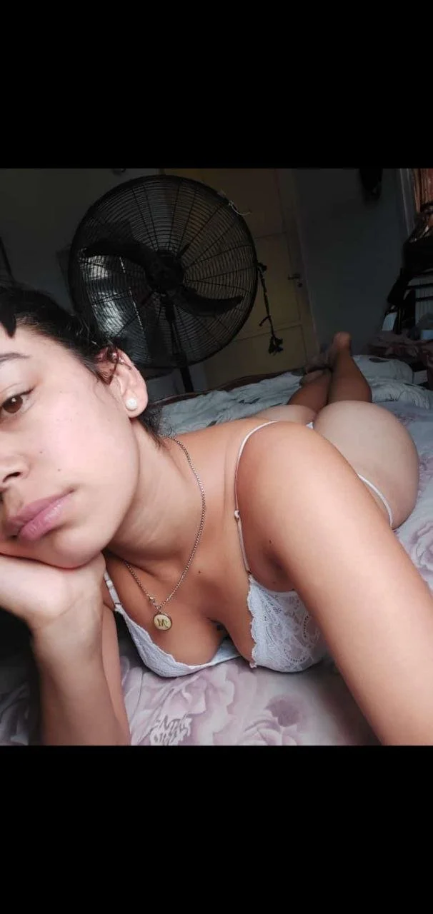 Mily Alcaraz bien puta image 2