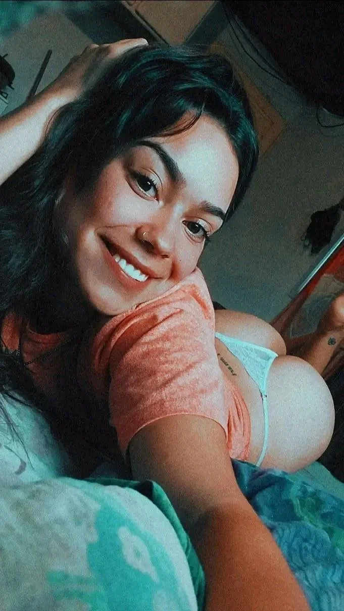 Mily Alcaraz bien puta image 7