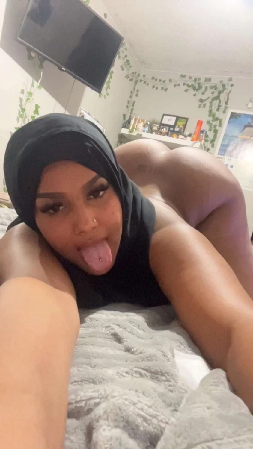 Aliyah Mai image 7