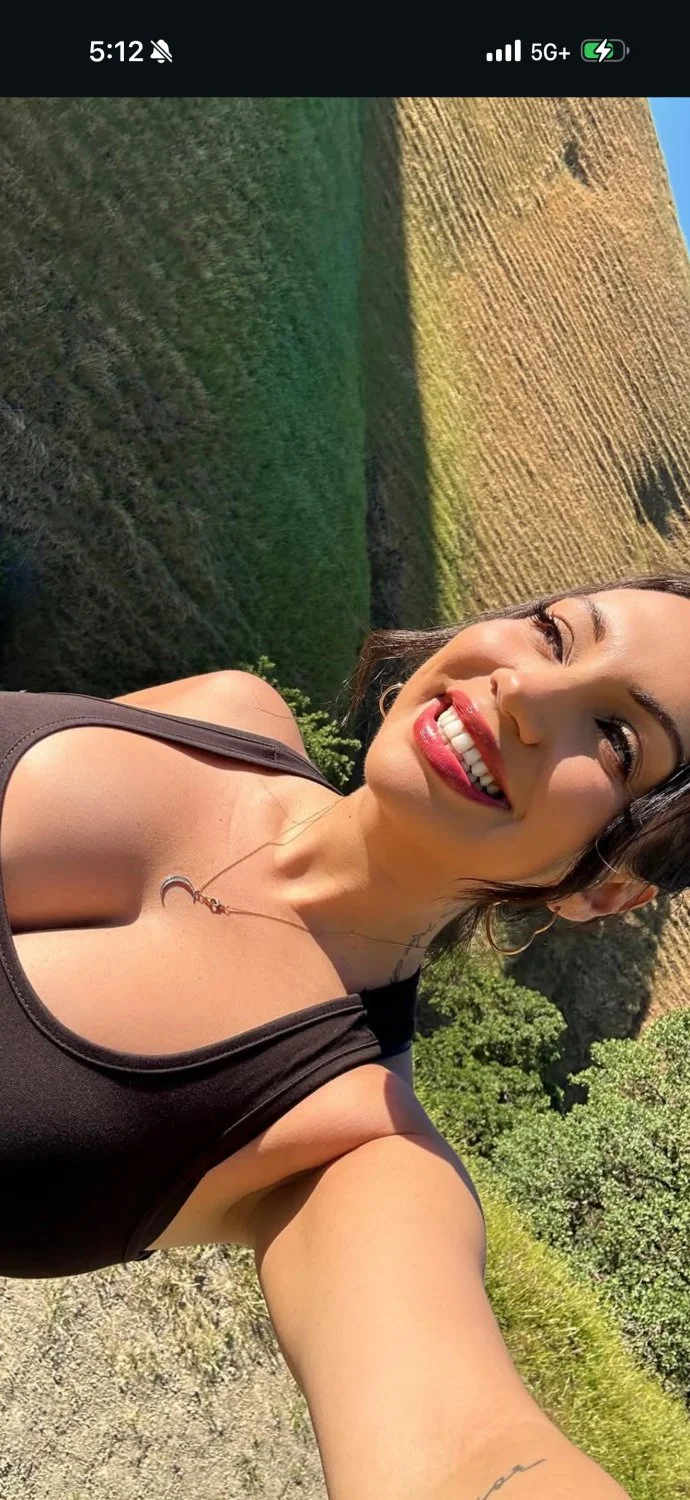 Tabbbbyyyyy n Kayyyy Cleavage image 27