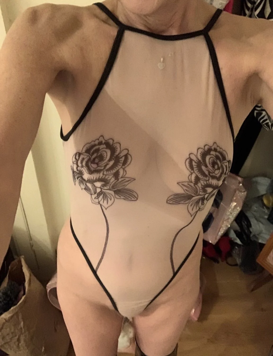 Sexy milf image 5