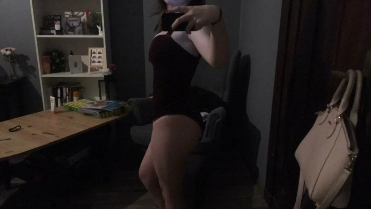 Super hot gf image 14