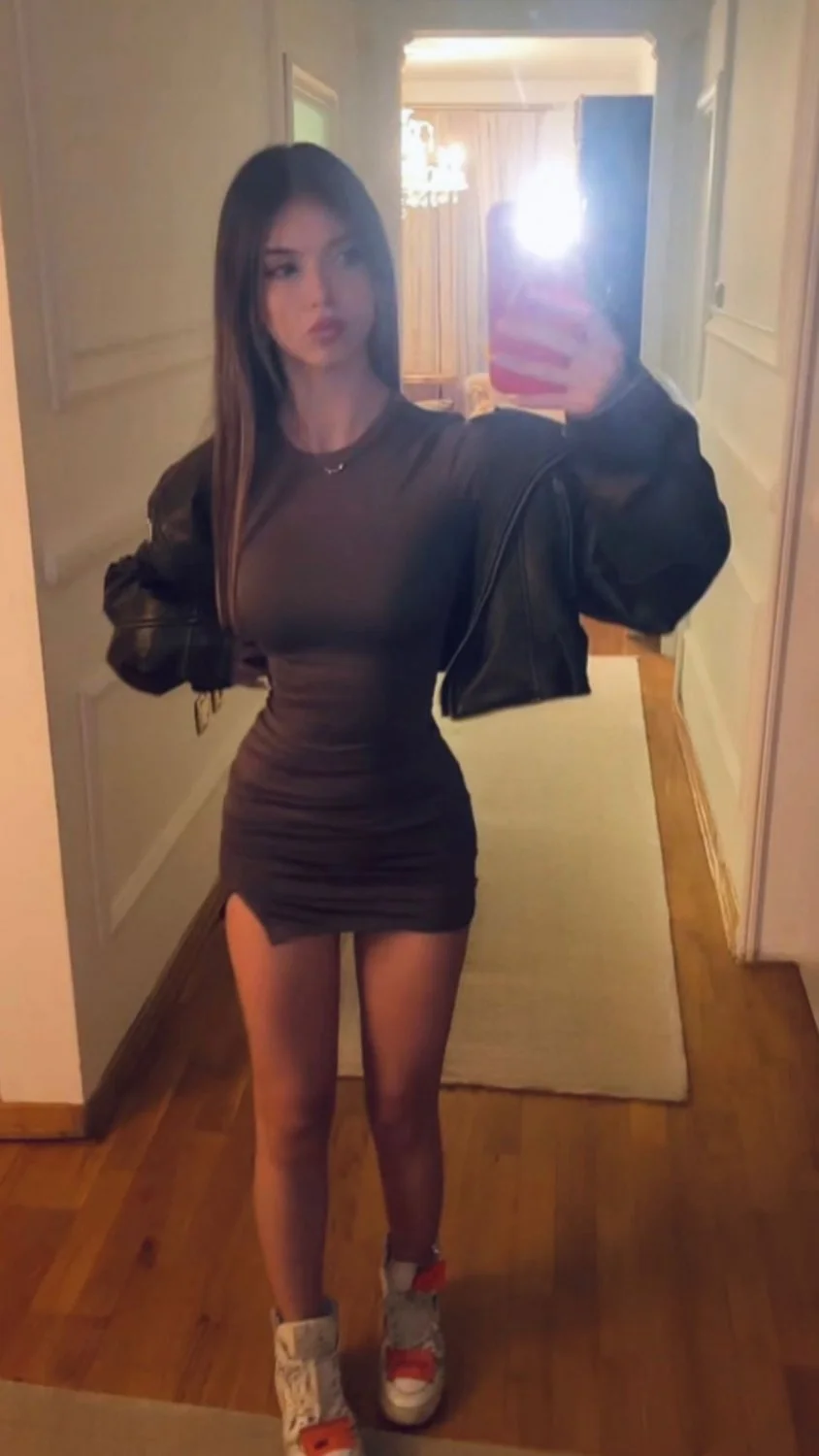 Perfect body 18 year old skinny teen image 8