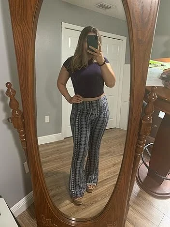 Pawgs + Flairs + Mirror Selfies image 6