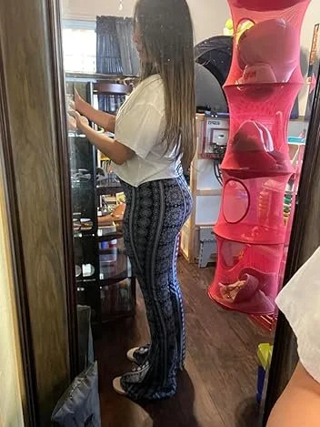Pawgs + Flairs + Mirror Selfies image 9