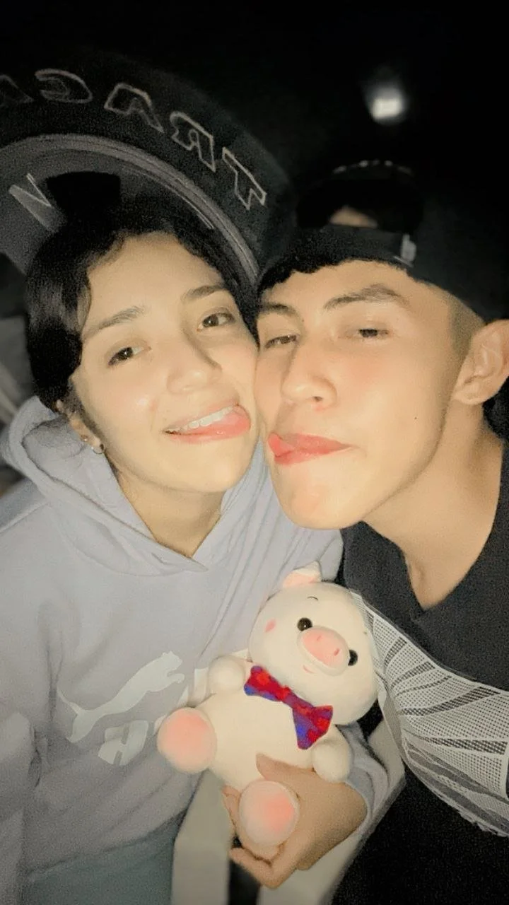 UNA NOVIA BIEN PUTA 😋❤️‍🔥 main image