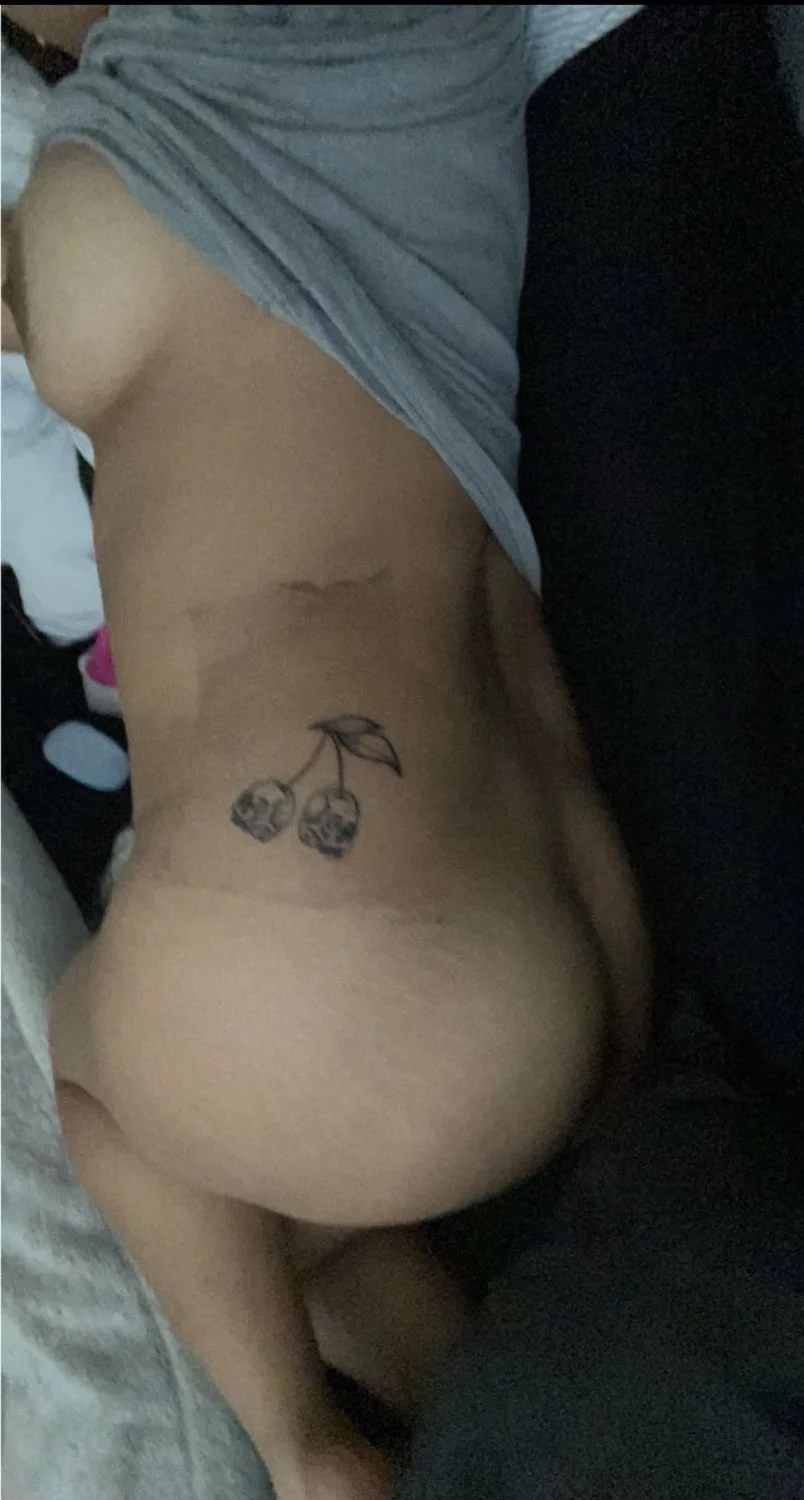Busty latina image 2
