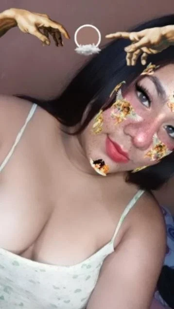 Ricas tetas de mi mejor amiga image 2
