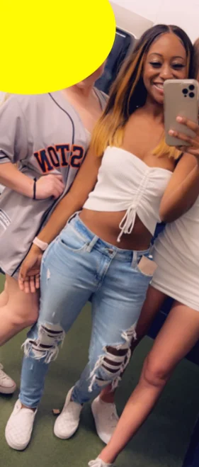 bubble butt and she flaunts it, goon fuel image 42