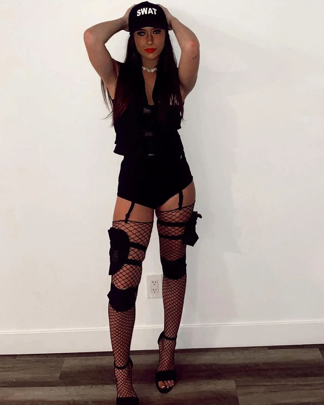 Hottie Being A Good Slut image 15