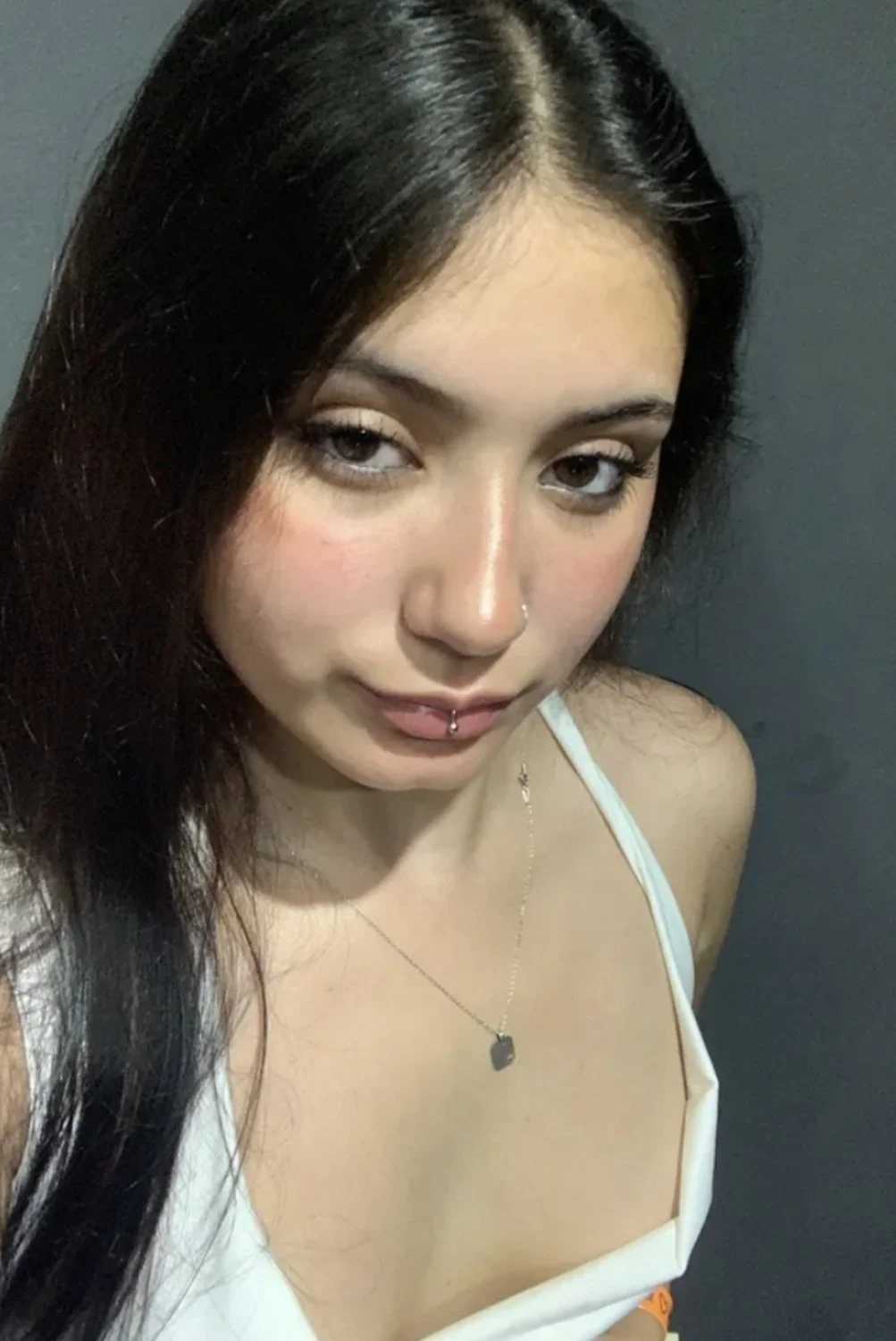Puta sexy cogiendo image 5