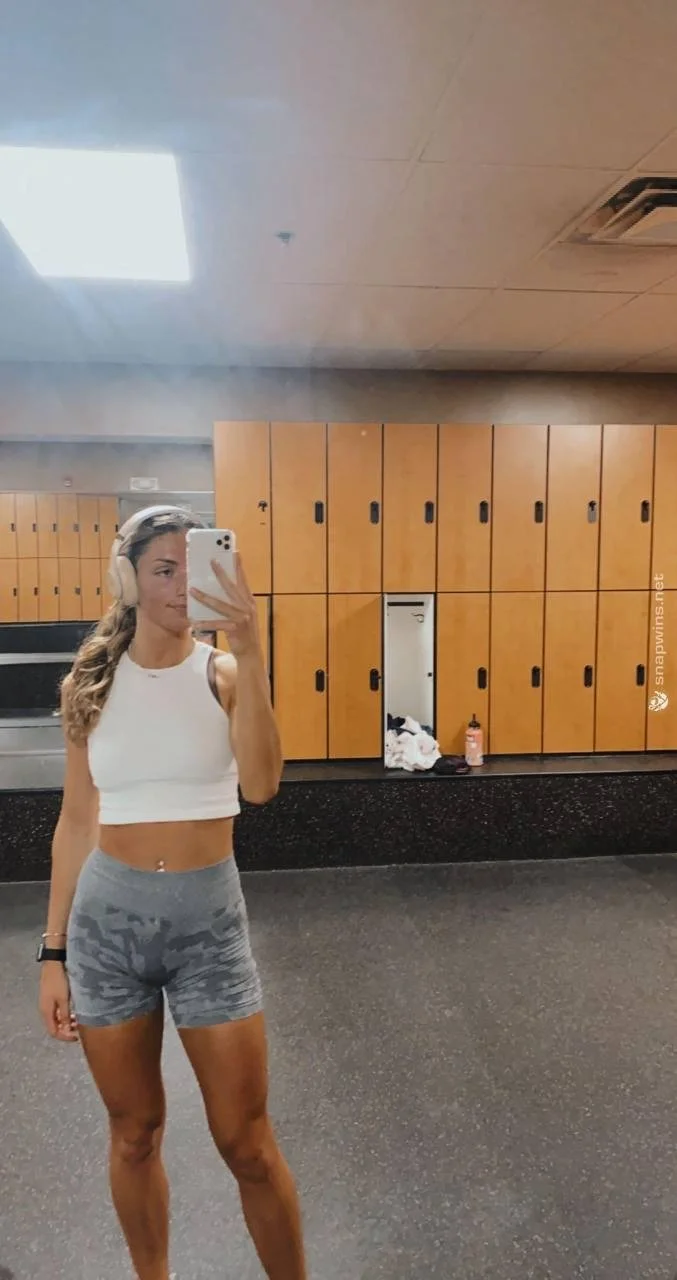Leaked Blonde Teen Sextapes, DM to Buy/Trade image 4