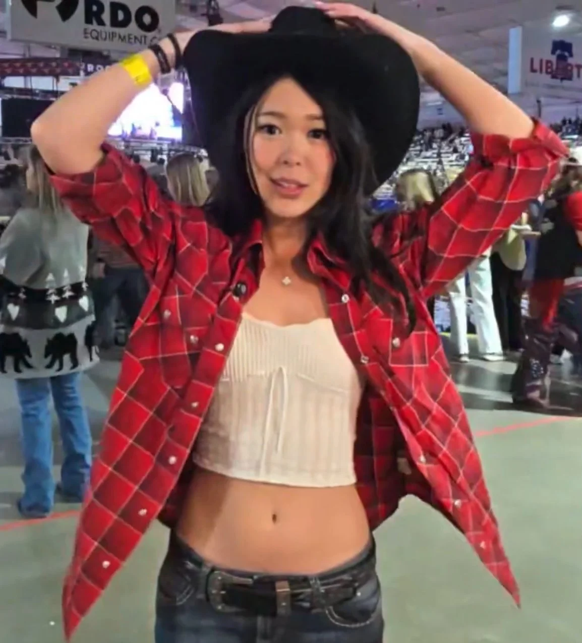 Annoying Chink Streamer Emily image 18