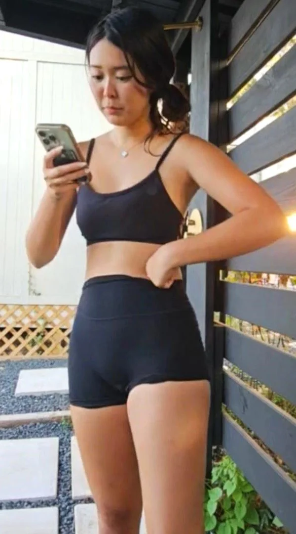 Annoying Chink Streamer Emily image 4
