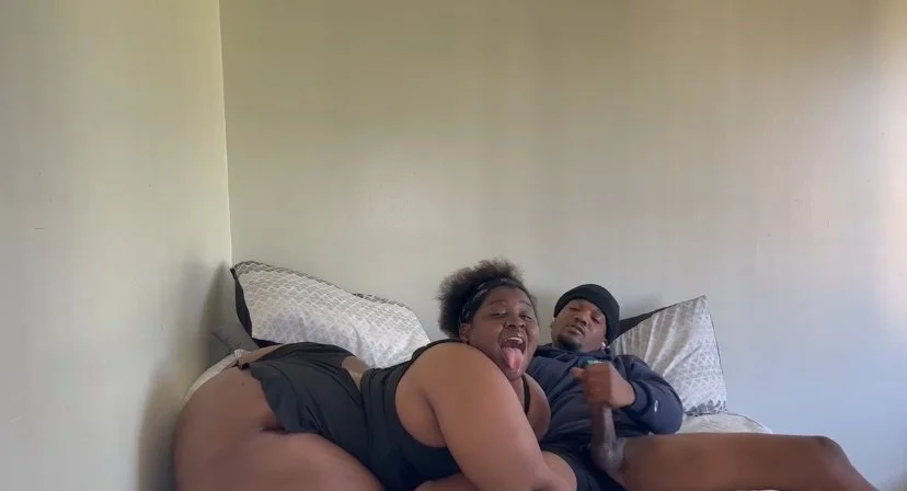 Big Jumbo Booty Ebony need milk image 1
