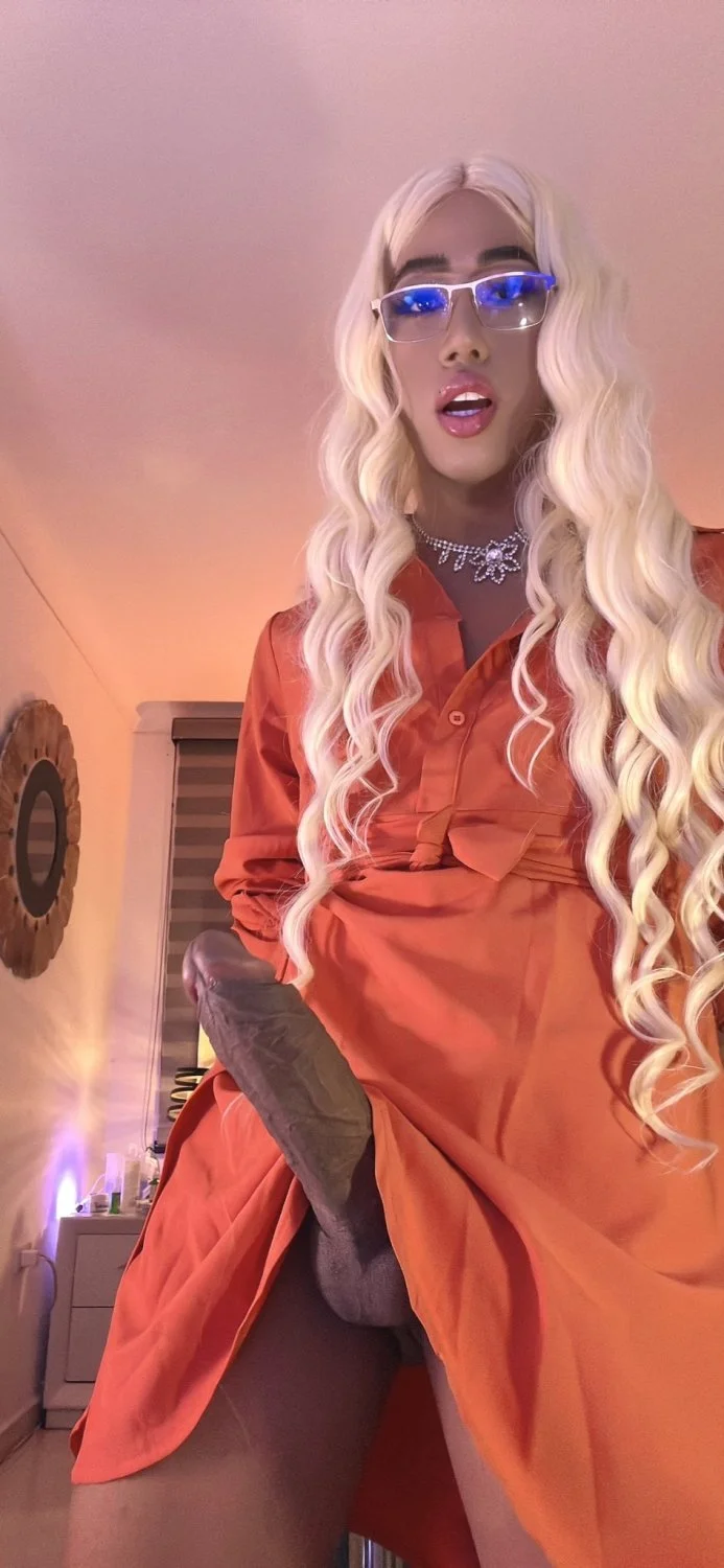 I want to marry Michelle Naug's cock beautiful Colombian trans woman image 11