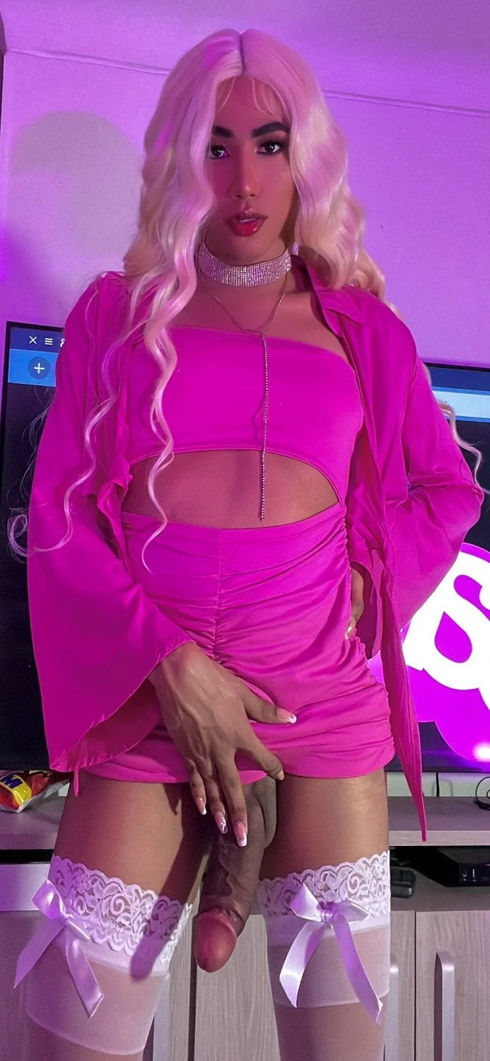 I want to marry Michelle Naug's cock beautiful Colombian trans woman image 17